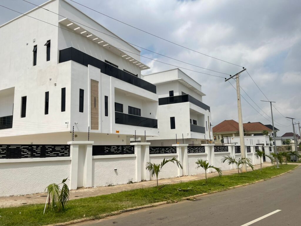 Asokoro 8-Bedroom Detach image 2